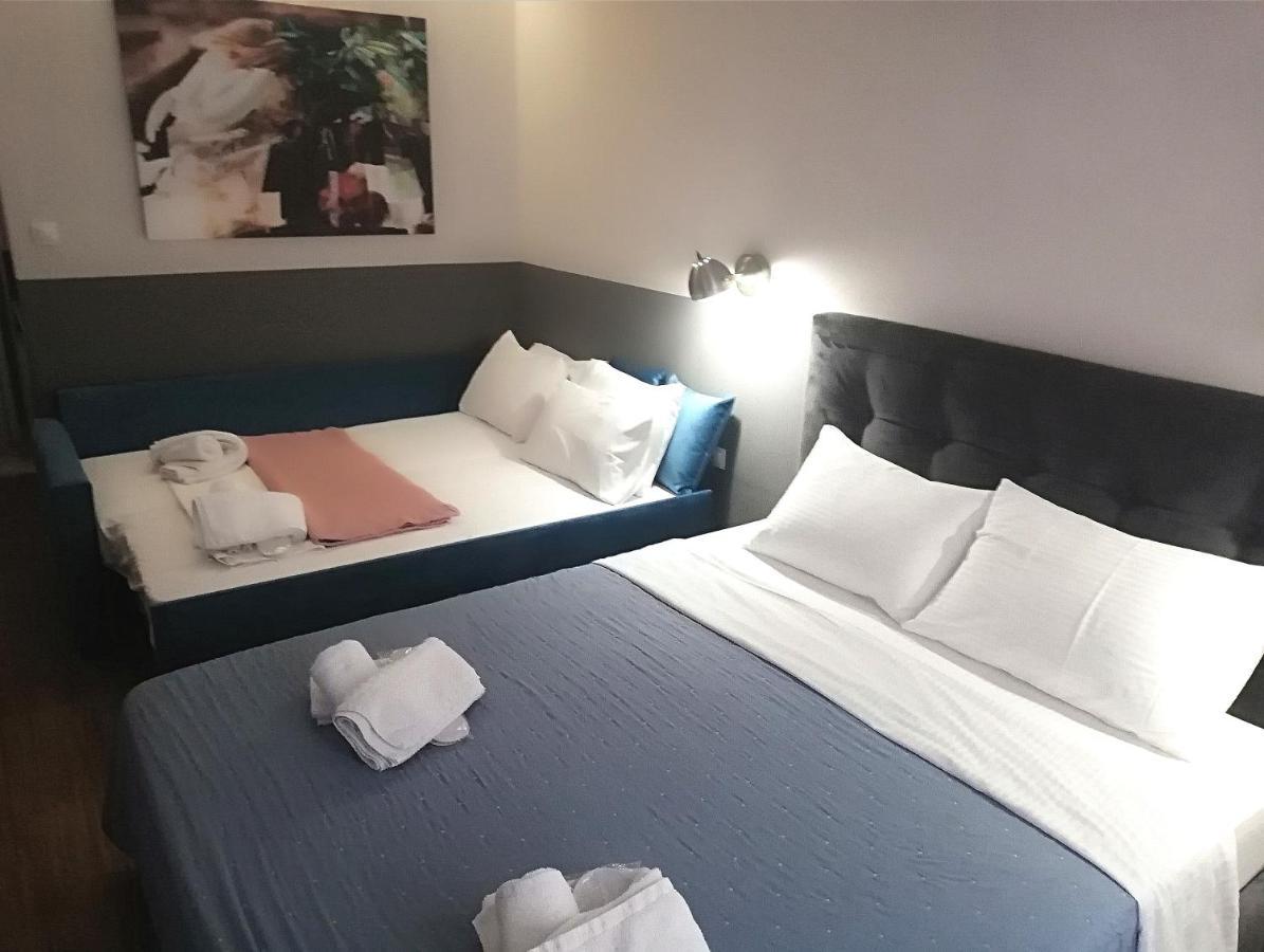 Skiron Junior Suite. *